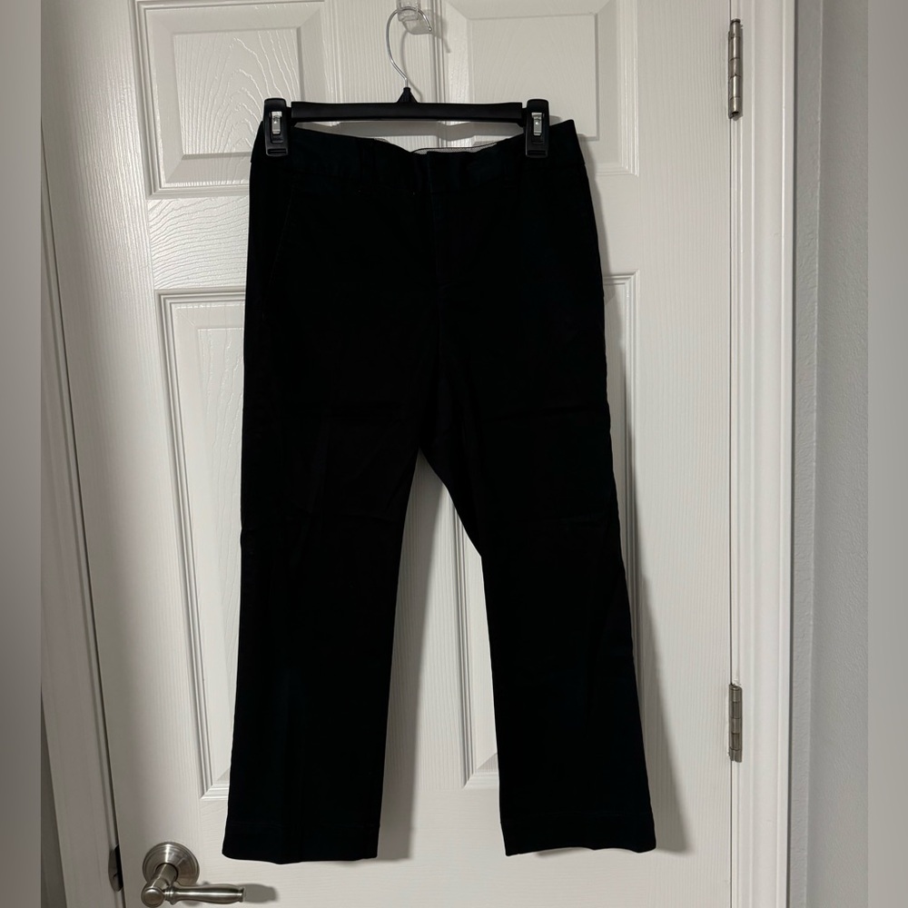 Gap Capri Length Women’s Chino Pants size 0